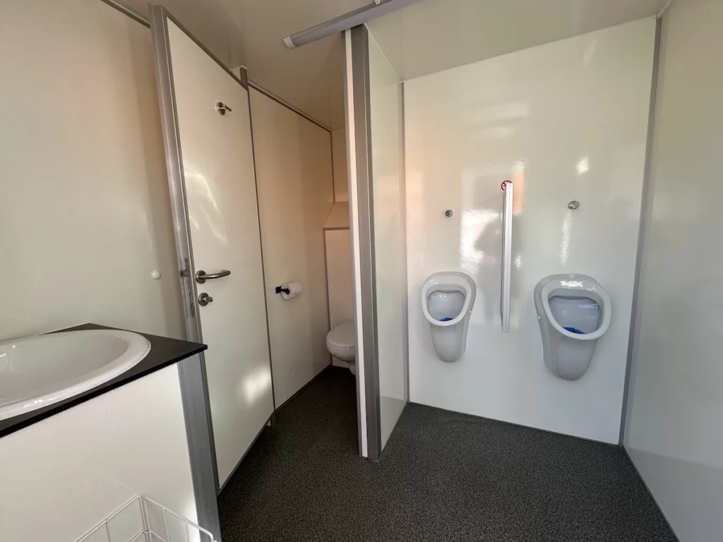 WC-Anhänger 2 + 1 innen Herren